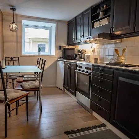 1 Cozycentral 2 By Berti Apartment *