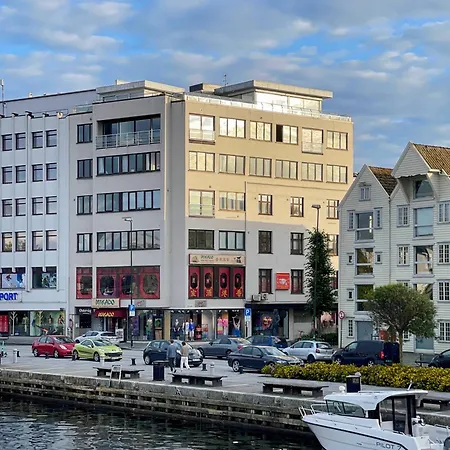 1 Cozycentral 2 By Berti 스타방에르